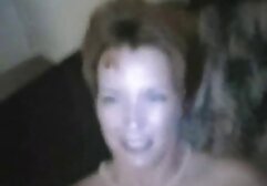 Szükséges, hogy ez a gyönyörű szőke született egy szórakoztató, nagyszerű! Egy szegény nő nem mehet a partra minden ember, folyamatosan nézi őt, és azt akarják, hogy megszabaduljon tőle, óvatosan. Úgy döntött, hogy sütkérezik otthonában a medence mellett, de aztán, a nyüzsgés, a szomszédok megjelentek, és sikoltott. A szegény asszony úgy döntött, hogy mivel a kísértés minden szegletében Elbűvölő, nem ismeri a gyakorlat magyarul beszélő szex filmek szabályait, és prostituált lesz.
